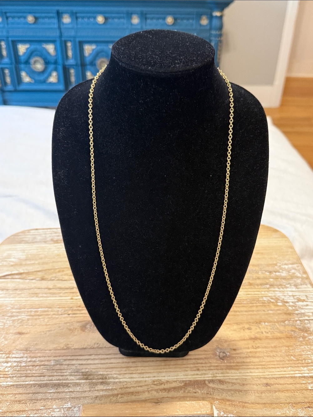 Vintage Avon Gold Tone Chain Long Statement Necklace